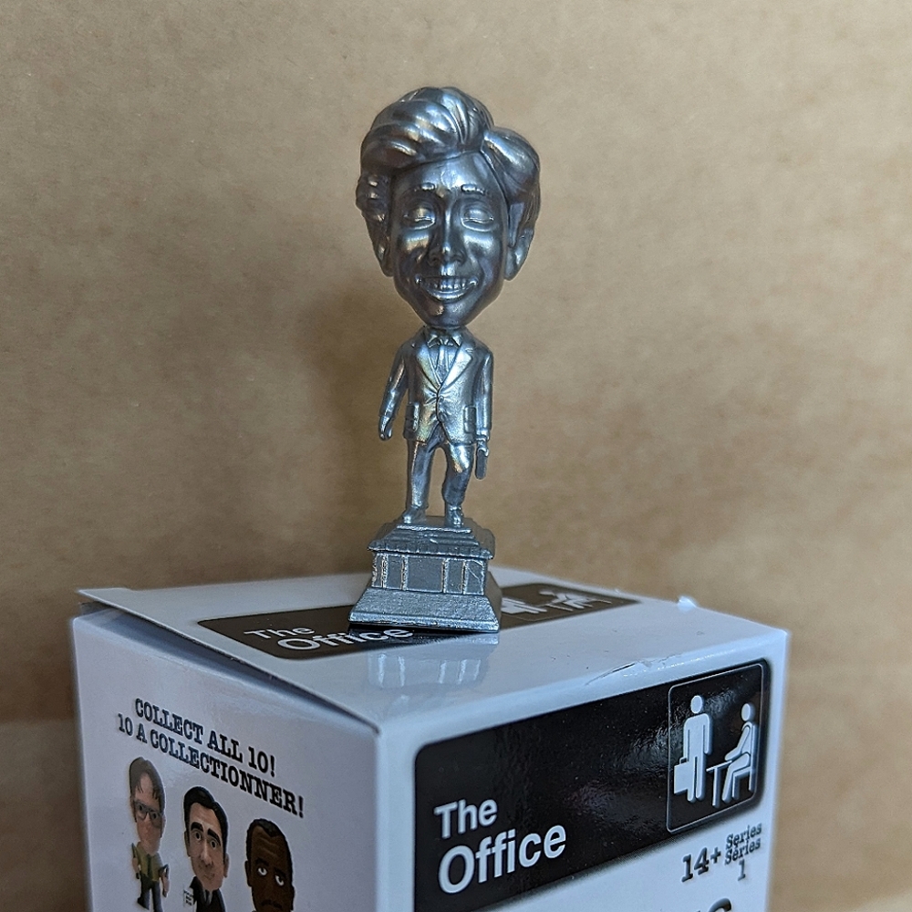 The Office World's Best Boss Series 1 Mini Figure - Silver Dundee Award